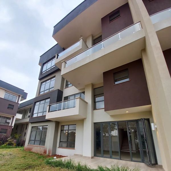 4 bedroom duplex apartment for sale in Two rivers