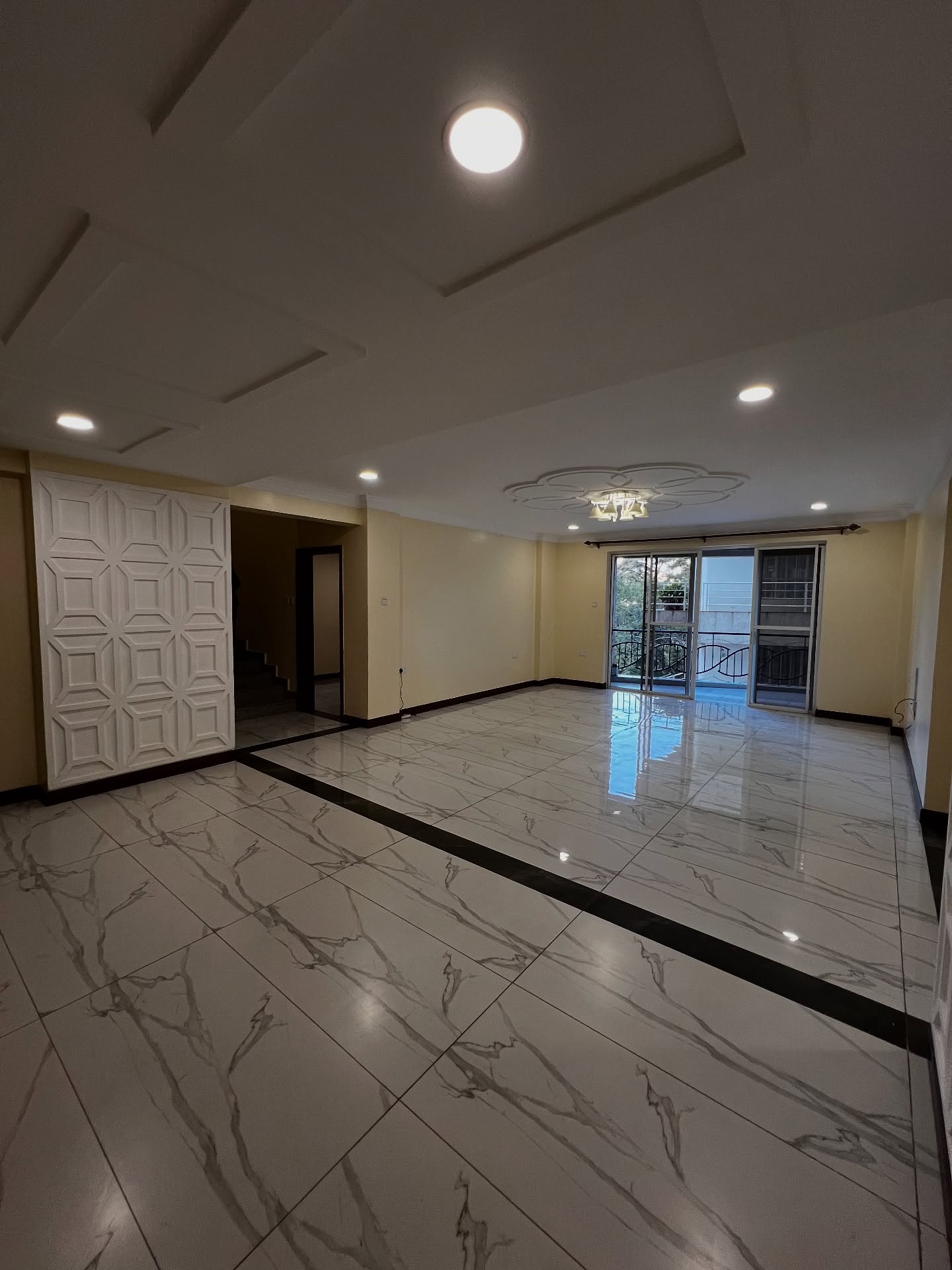 4 bedroom duplex apartment to let in the heart of kilimani area