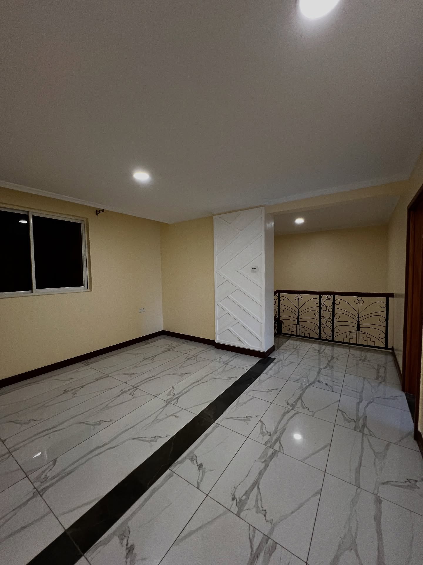 4 bedroom duplex apartment to let in the heart of kilimani area Image