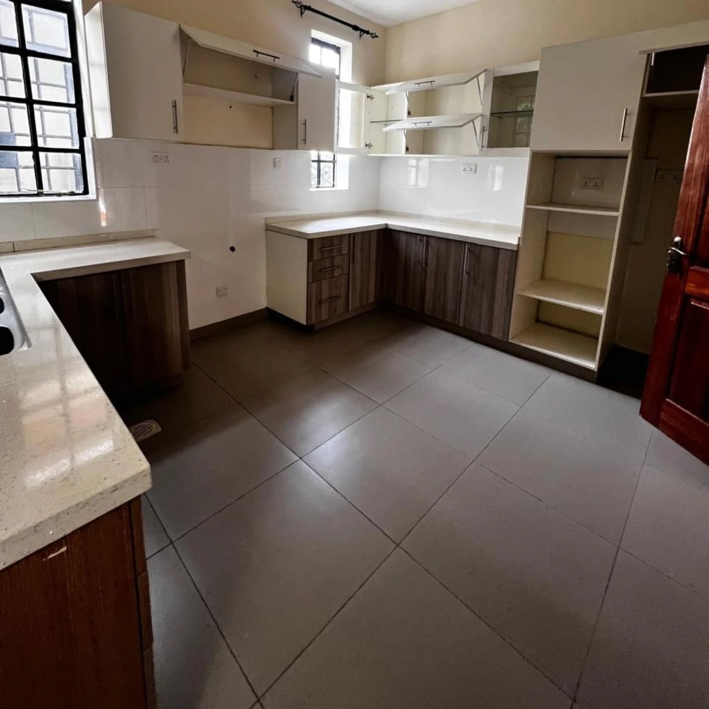 4 Bedroom Maisonette + DSQ Maisonette To Let in Kiambu Road Image