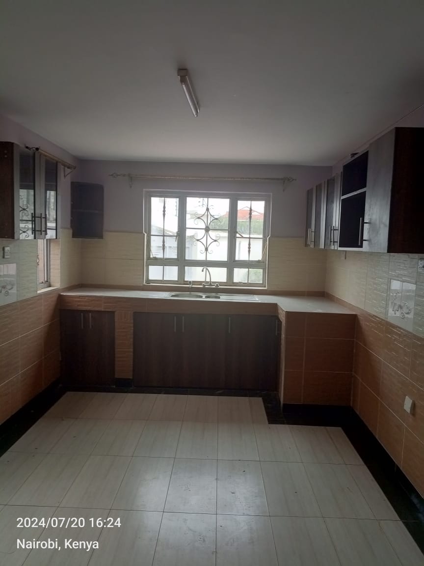 4 Bedroom Maisonette For For in Syokimau Image