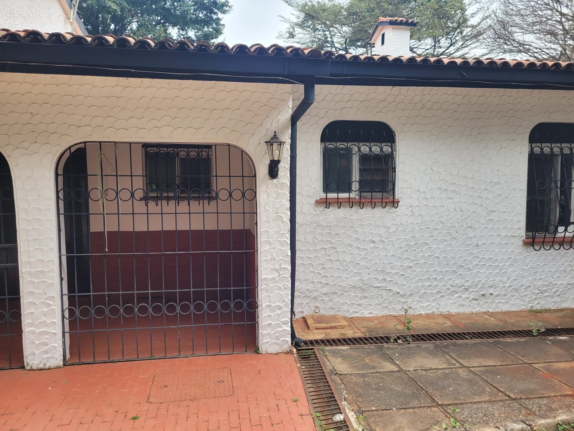 4 bedroom maisonette for long term lease in Hill View Estate Image