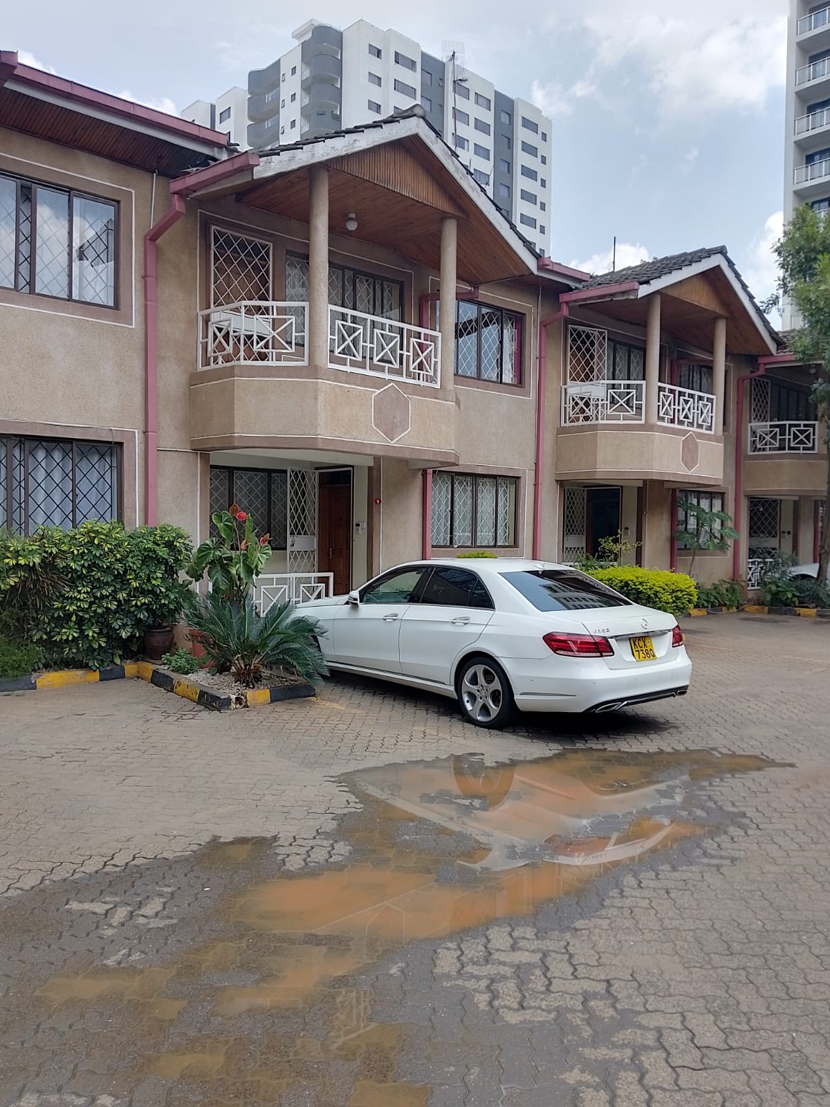 4 bedroom maisonette for rent in Kileleshwa