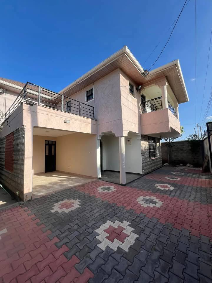 4 bedroom maisonette for rent in Syokimau