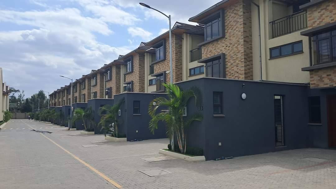 4 bedroom maisonette for sale in Katani Road, Syokimau