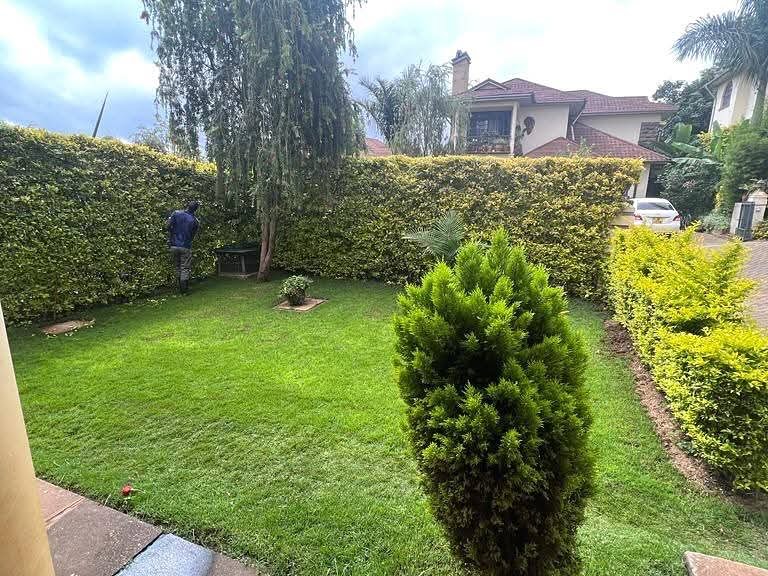 4 bedroom Maisonette For Sale in Loresho Image