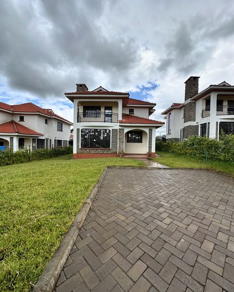 4 bedroom maisonette for sale in Ngong Road