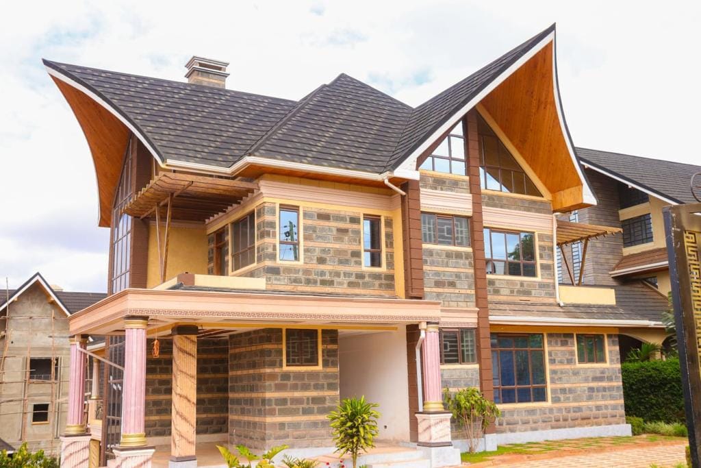 4 bedroom maisonette for sale in Ruiru.