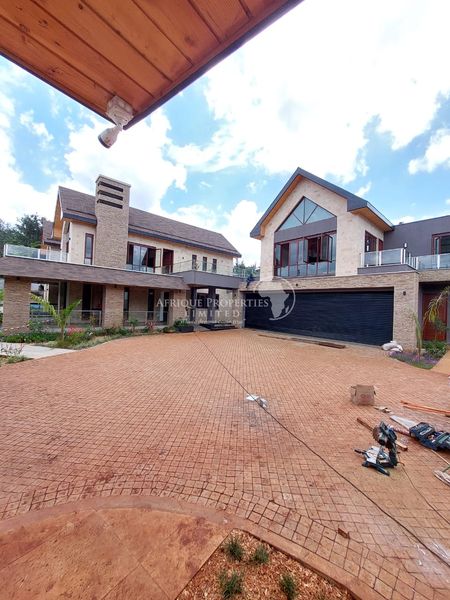 4 bedroom maisonette for sale in Runda