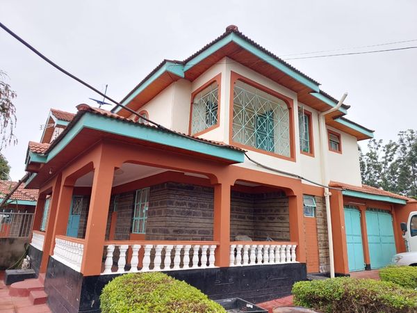 4 BEDROOM MAISONETTE PLUS 2BR GUEST WING FOR SALE IN KAHAWA SUKARI