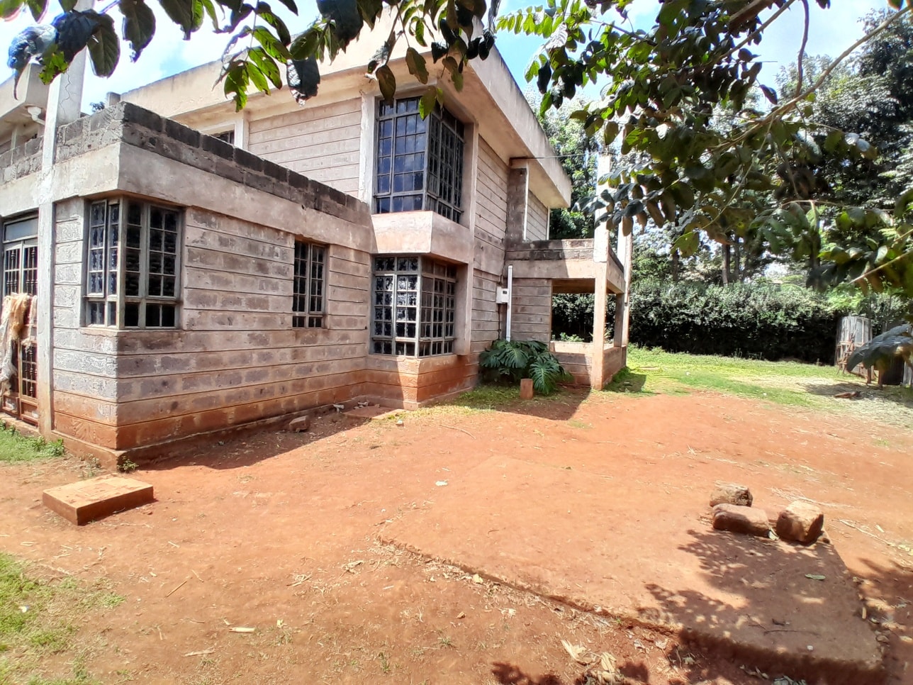 4 bedroom maisonette plus SQ for sale in Kerarapon Drive Image