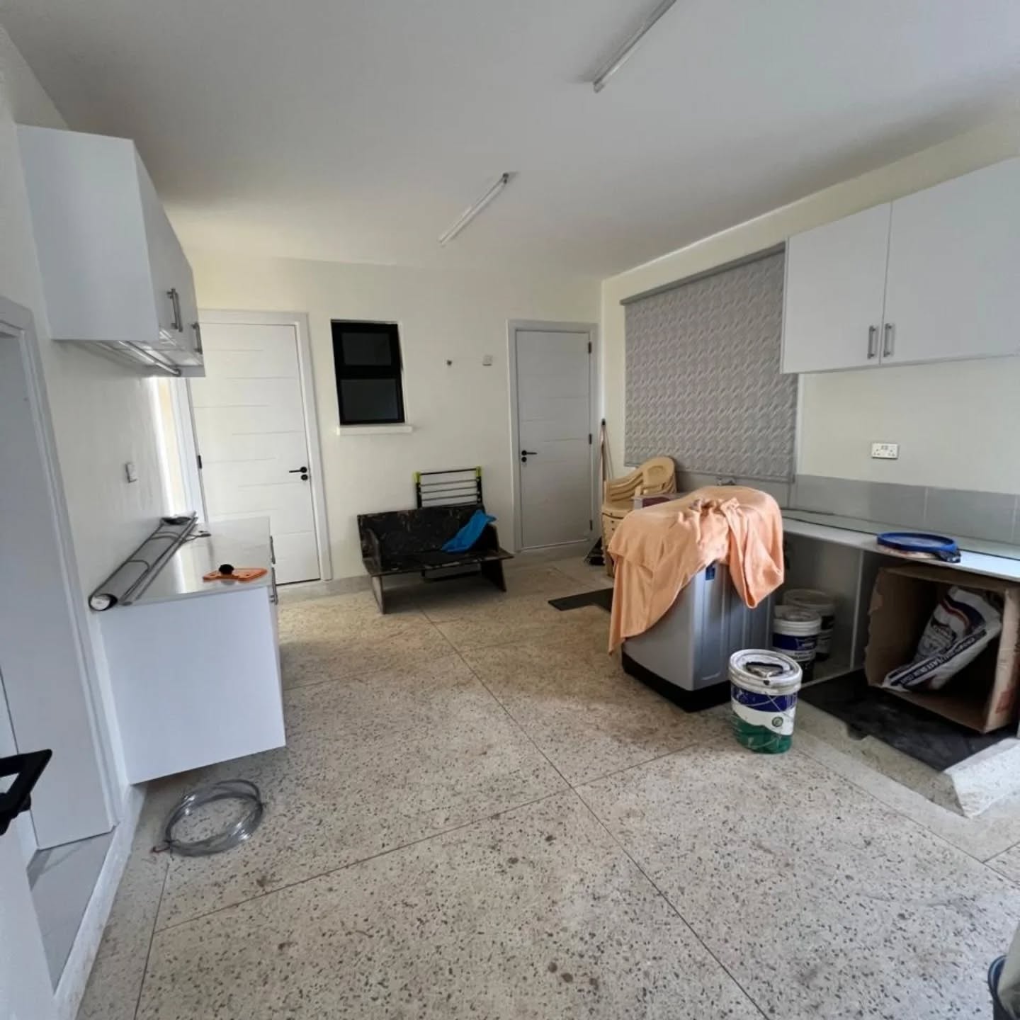 4 BEDROOM MAISONETTE PLUS SQ TO LET IN LORESHO Image