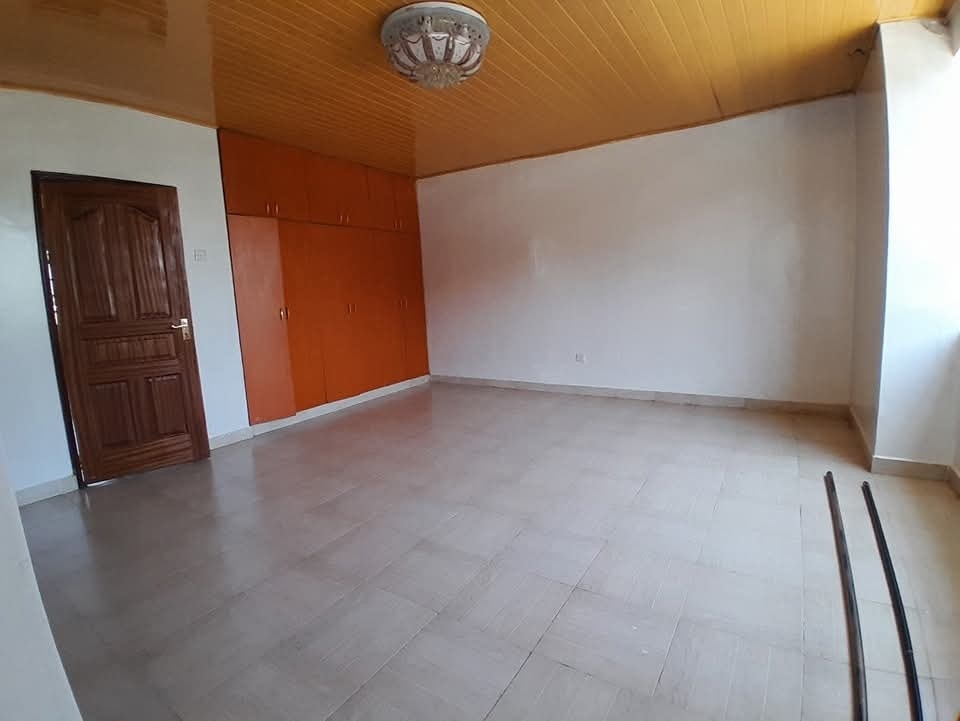 4 bedroom maisonette plus sq to let in South C Image