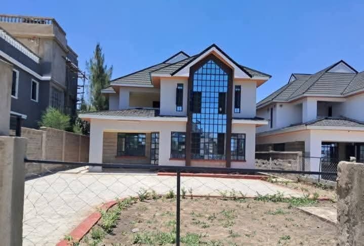 4-Bedroom Maisonette + SQ To Let in Kitengela