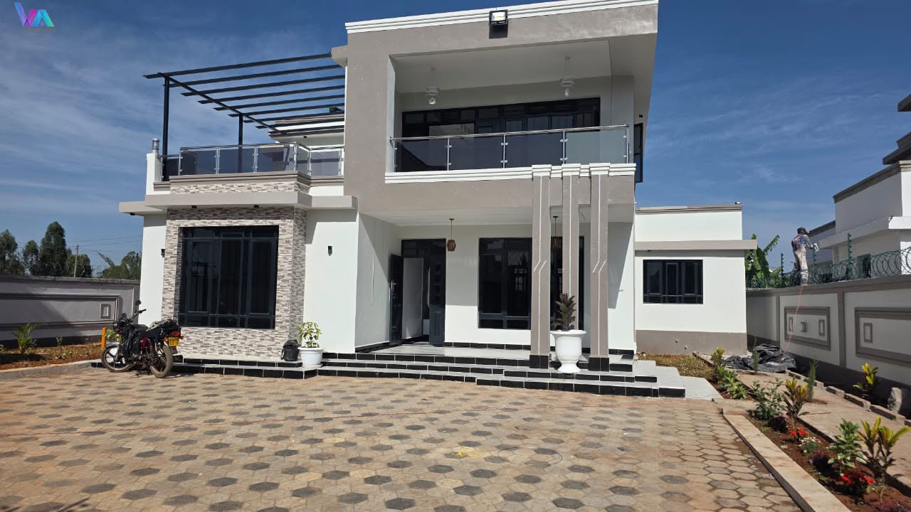 4 Bedroom Maisonette + Study Room & SQ for Sale in Ruiru-Kimbo Image