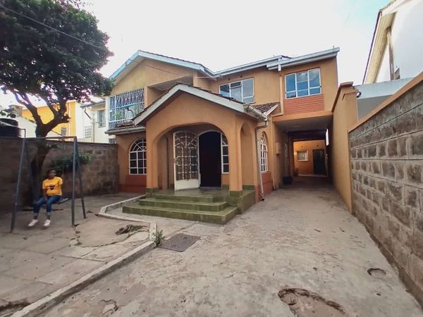 4 bedroom maisonette to let in Langata.