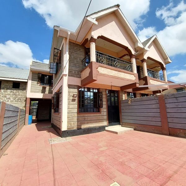 4 bedroom maisonette to let in Membly estate