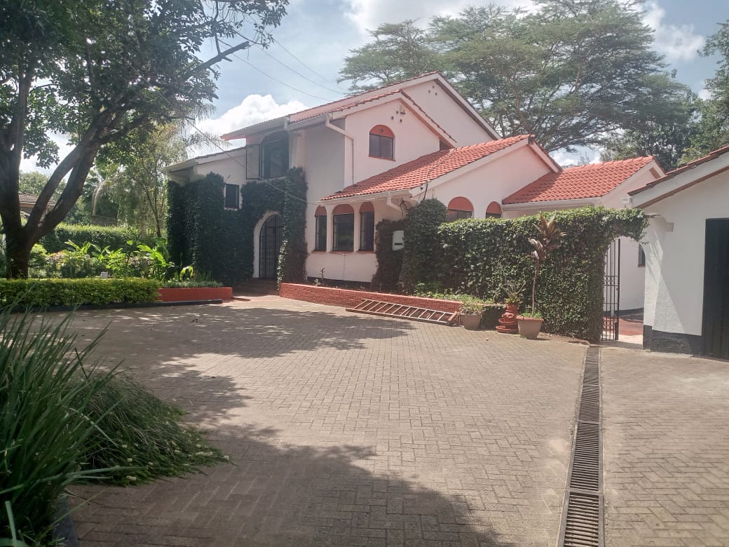 4 bedroom maisonette to let in Runda