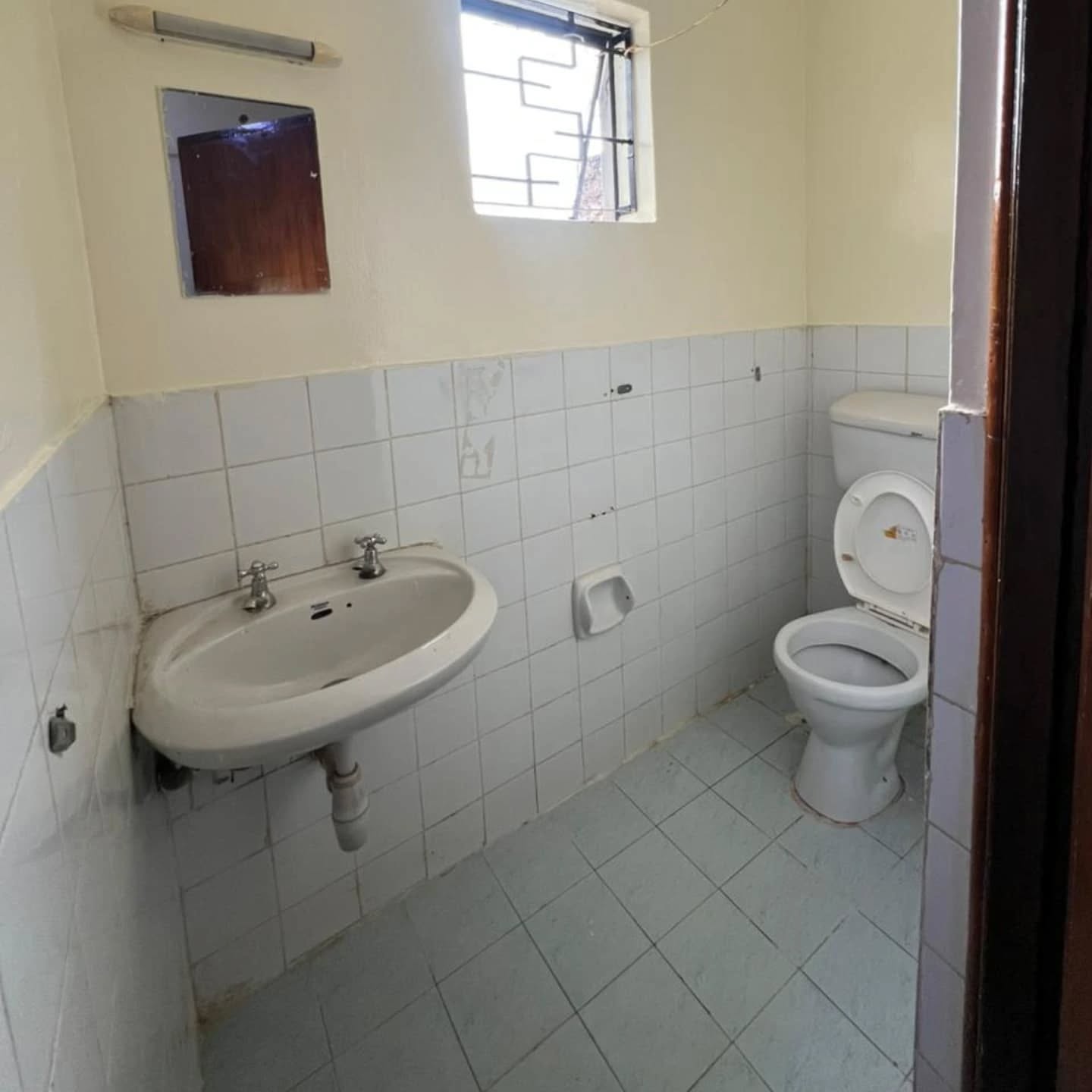 4 Bedroom Maisonette with DSQ for Rent in Parklands Image