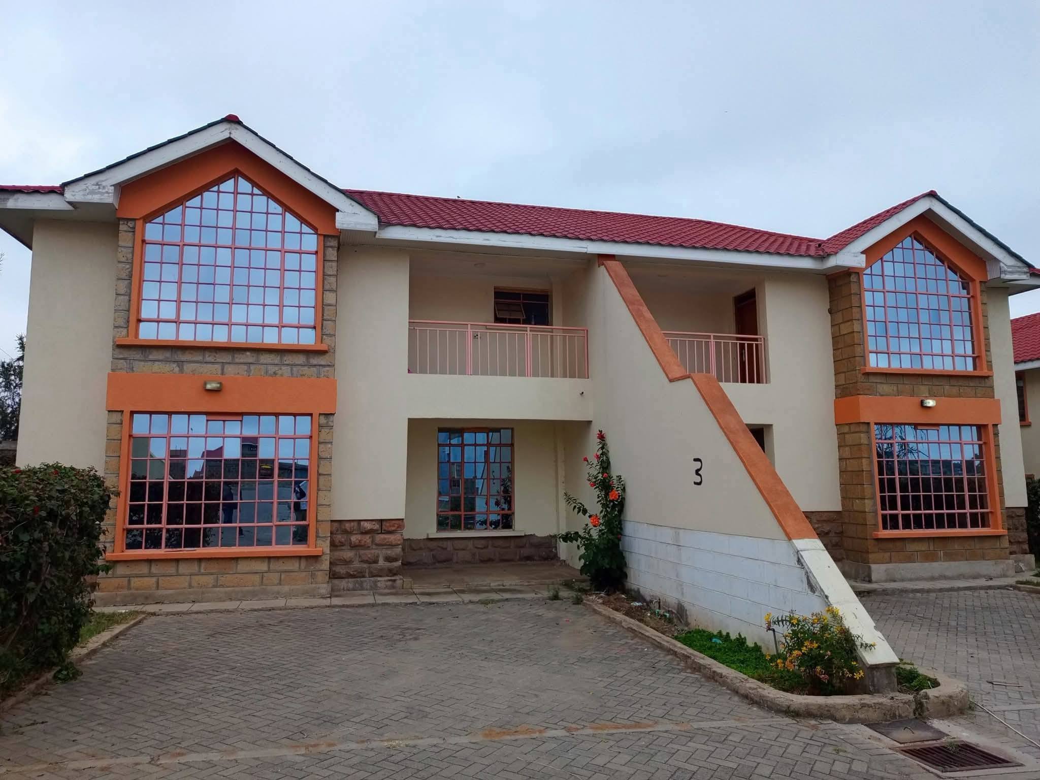 4 BEDROOM MAISONETTE WITH DSQ TO LET IN KITENGELA