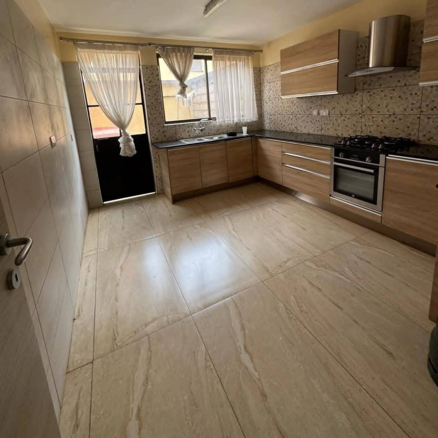 4-Bedroom Mansionette + DSQ for Sale in Syokimau Image