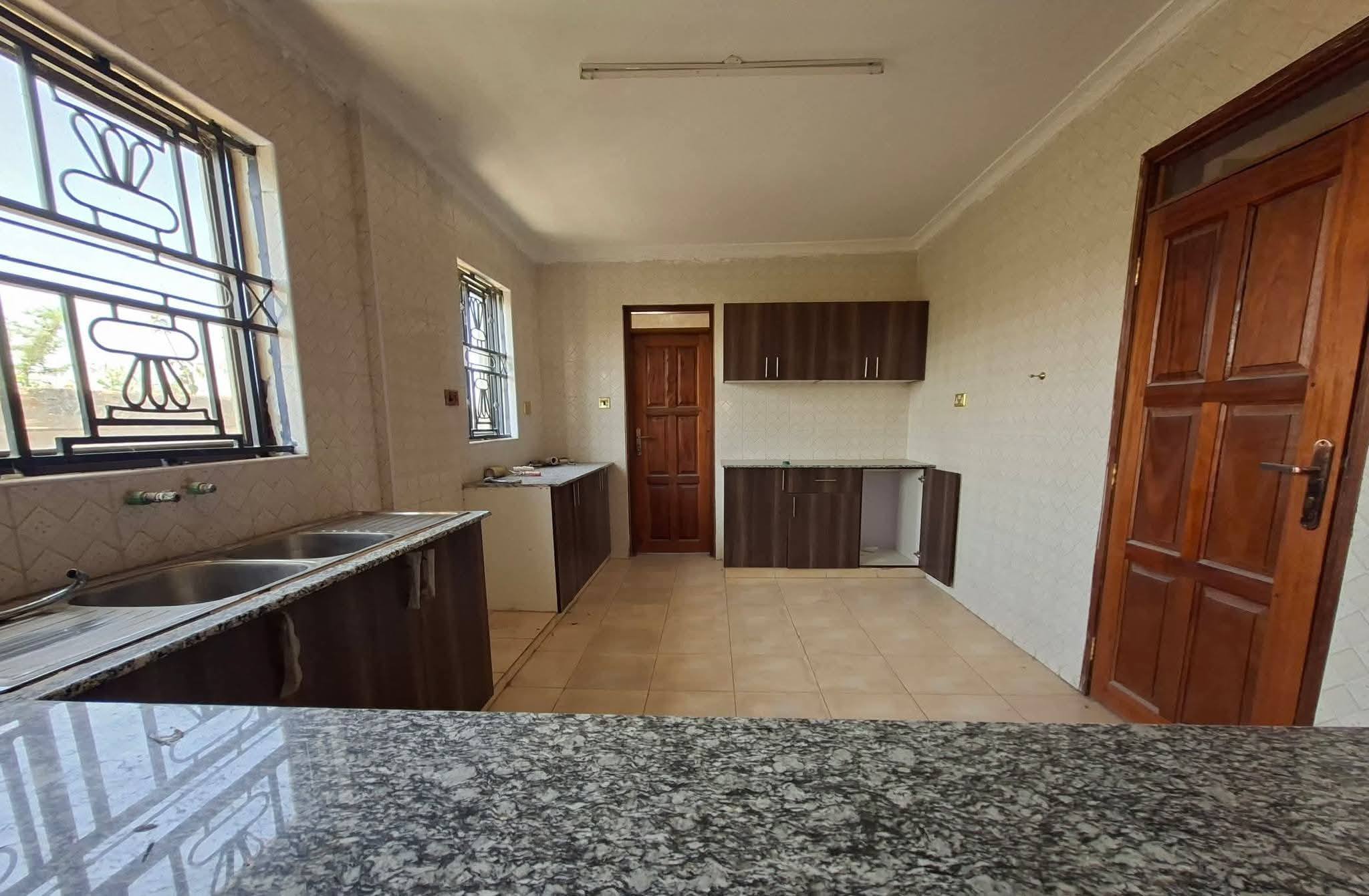 4 Bedroom Master En-suite Plus Dsq Flat Roof Villas For Rent In Syokimau, Off Mombasa Road Image