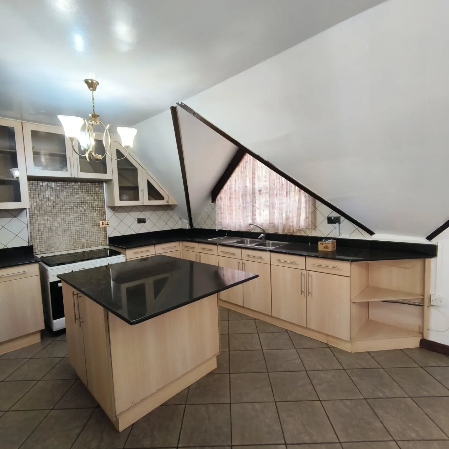 4 Bedroom Penthouse + DSQ for Rent in Lavington Image