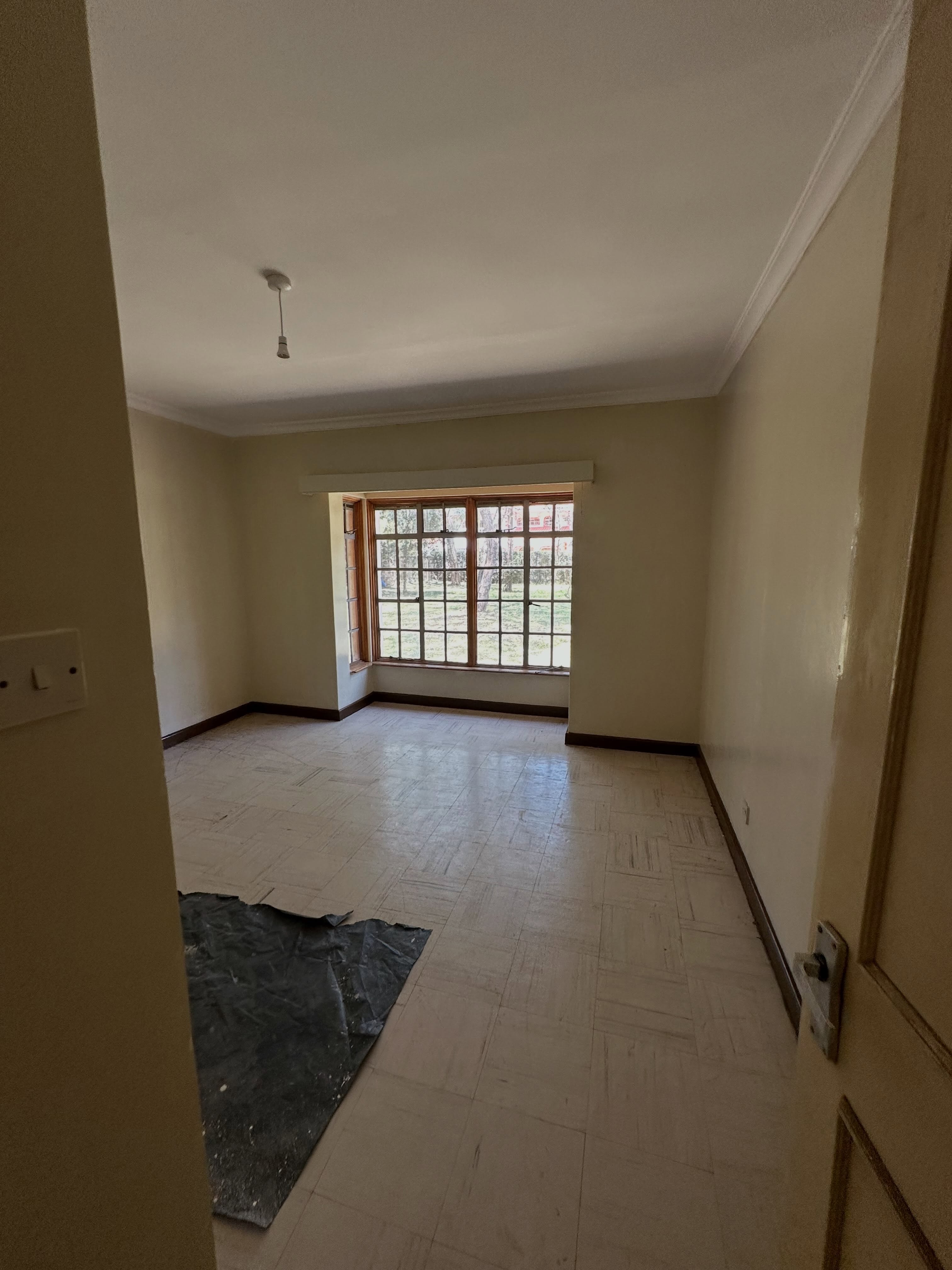 4 Bedroom Plus DSQ Bungalow To Let in karen, bomas