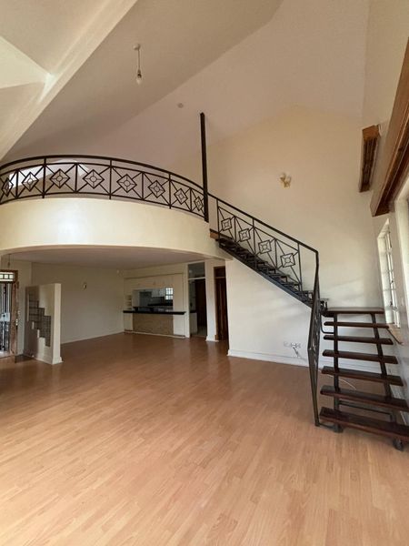 4 Bedroom Plus DSQ Penthouse Apartment to Let in Kilimani (Near Yaya Centre)