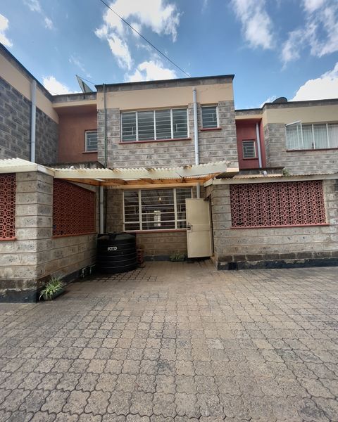 4 bedroom plus Dsq Townhouse for rent in Kilimani