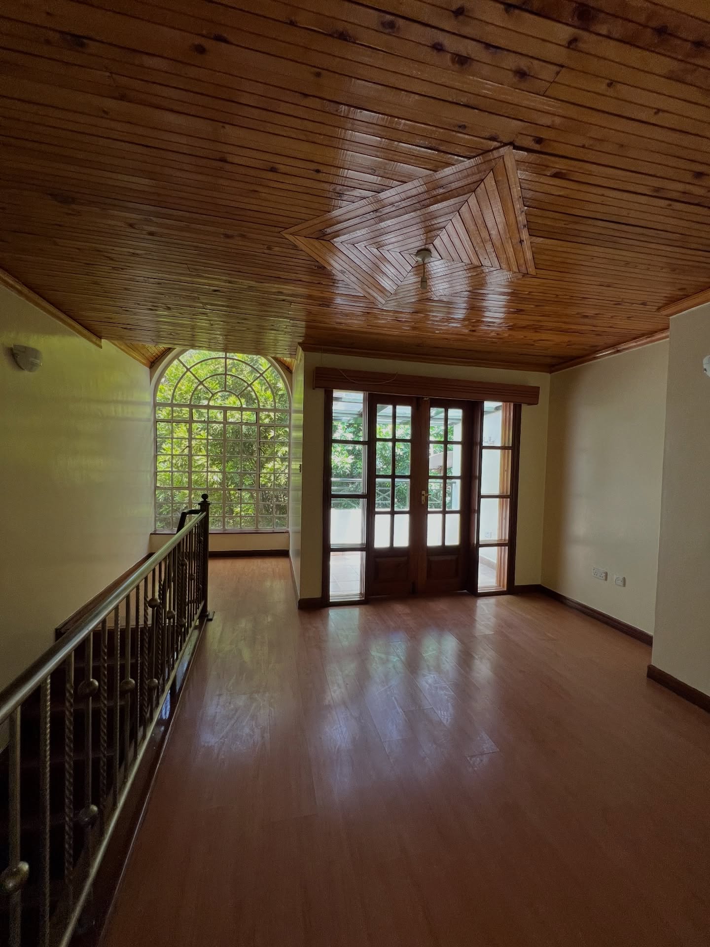 4 bedroom plus dsq townhouse to let in Lavington Image