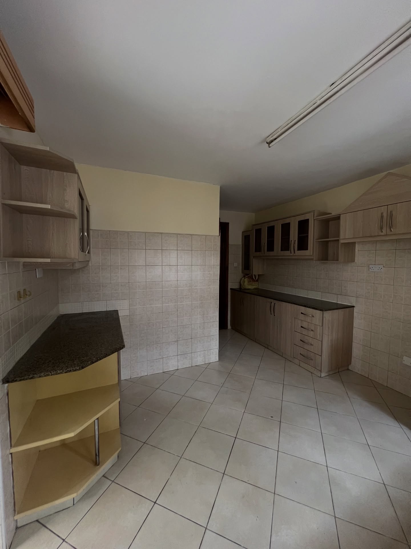 4 bedroom plus dsq townhouse to let in Lavington Image