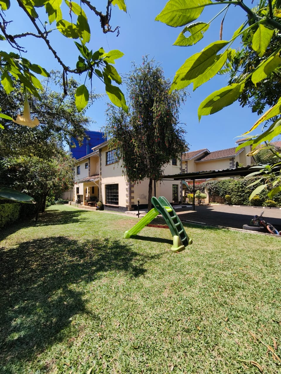 4-Bedroom Townhouse + DSQ To Let in Lavington