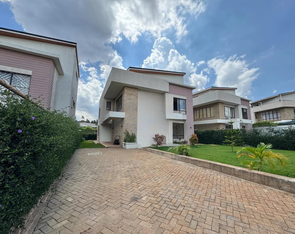 4 Bedroom Townhouse Ensuite with DSQ on Kiambu Road