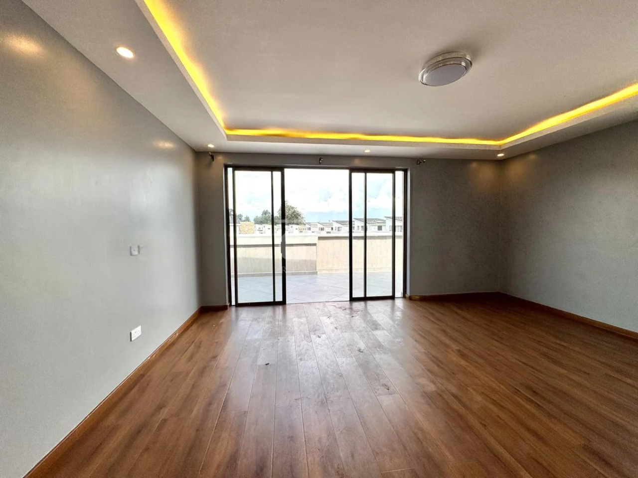 4 Bedroom Townhouse Ensuite with DSQ on Kiambu Road Image