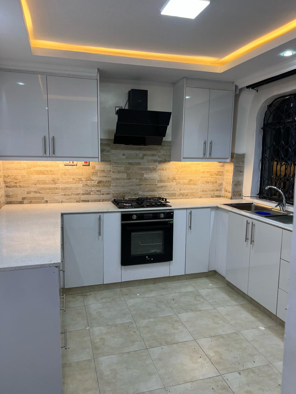 4 bedroom townhouse for rent in Lavington Image