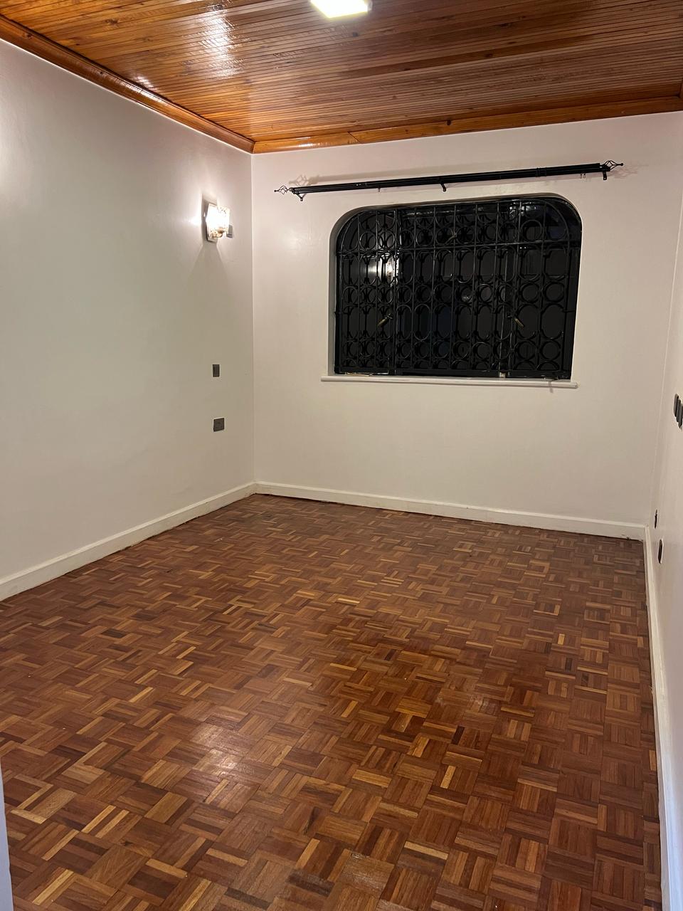 4 bedroom townhouse for rent in Lavington Image