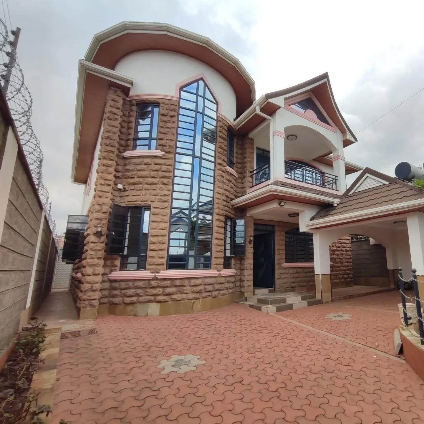4 Bedroom Townhouse For sale in Ruiru, Membley Estate
