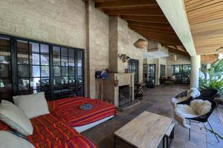 4 bedroom townhouse for sale in Spring Valley