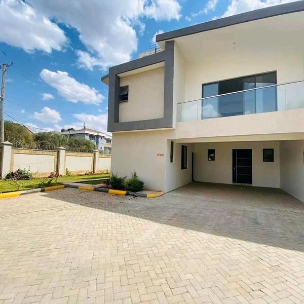 4 bedroom townhouse  for sale in Syokimau.