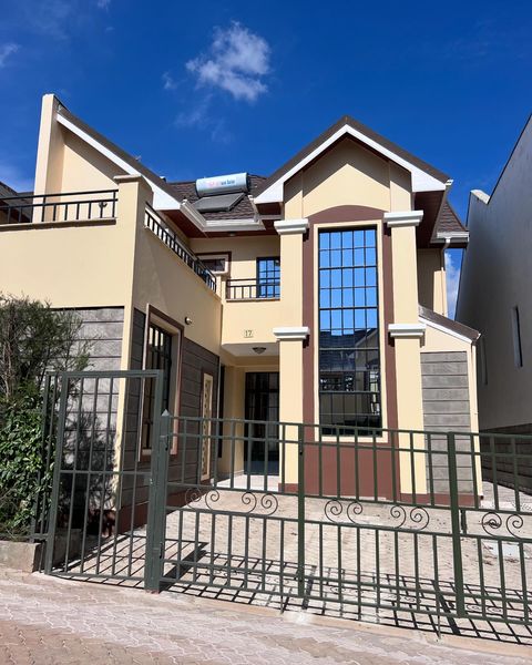 4 bedroom townhouse plus dsq for sale in Ngong Kibiko