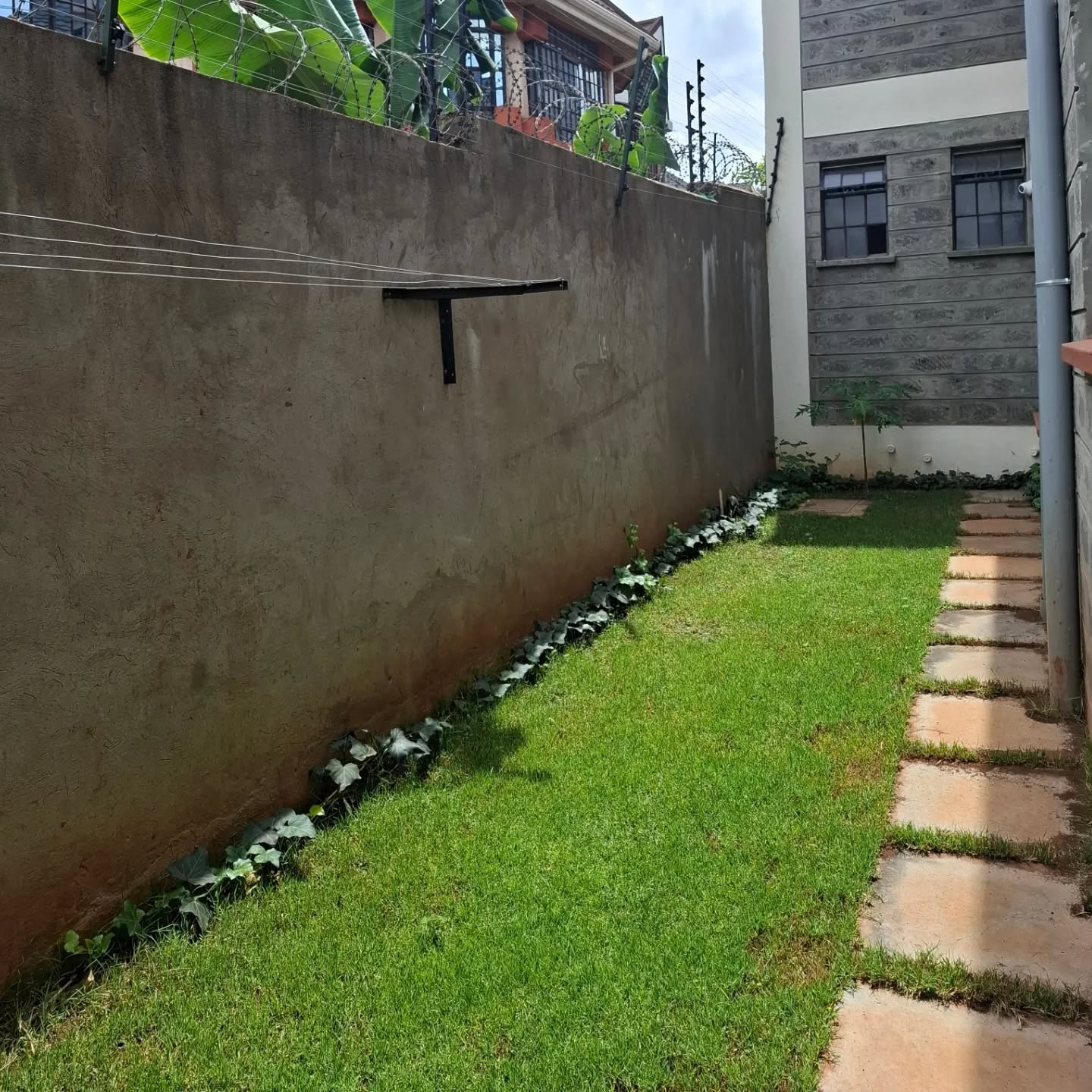 4 bedroom townhouse plus sq for sale in Ruiru Image