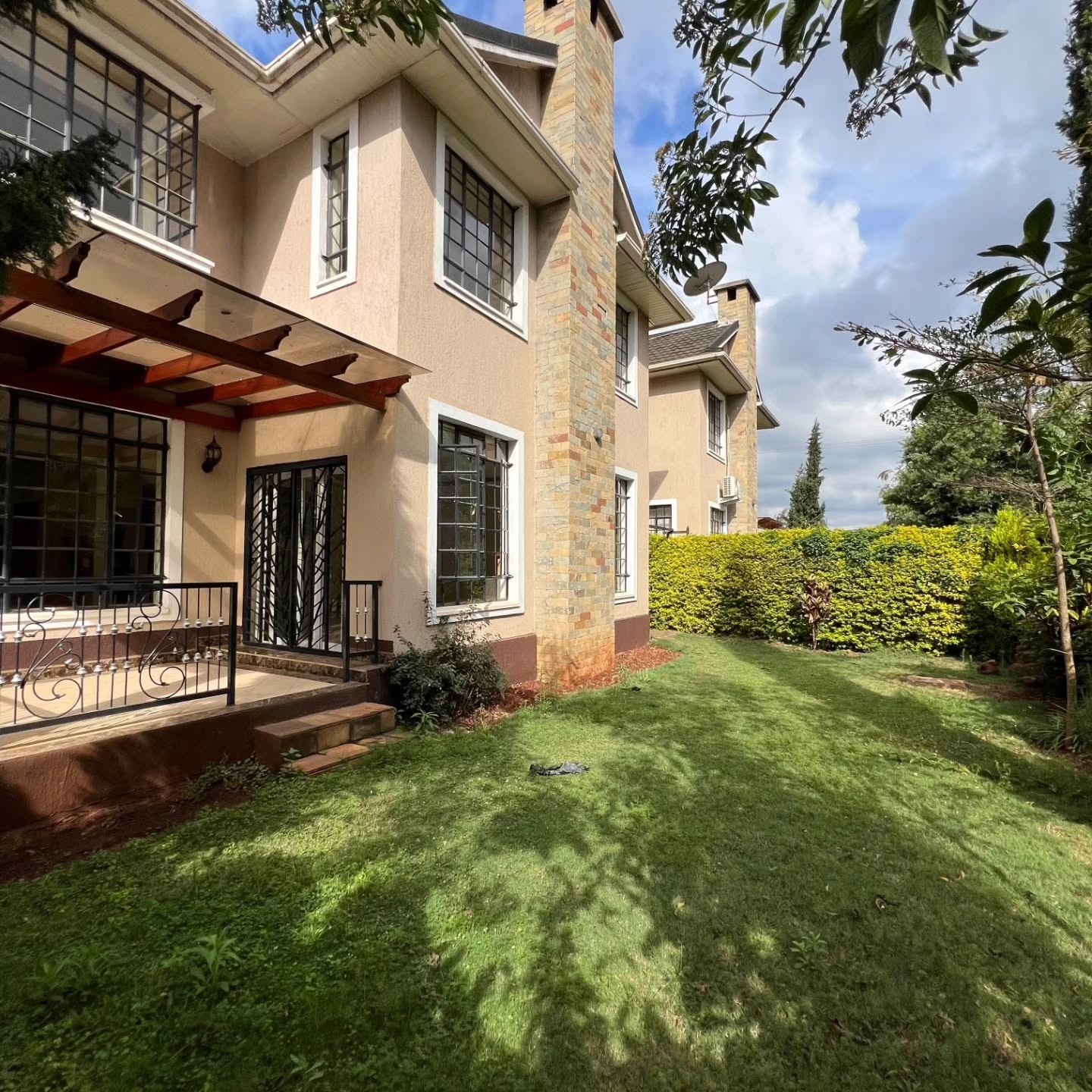 4 bedroom townhouse to let in kitisuru, kirawa road