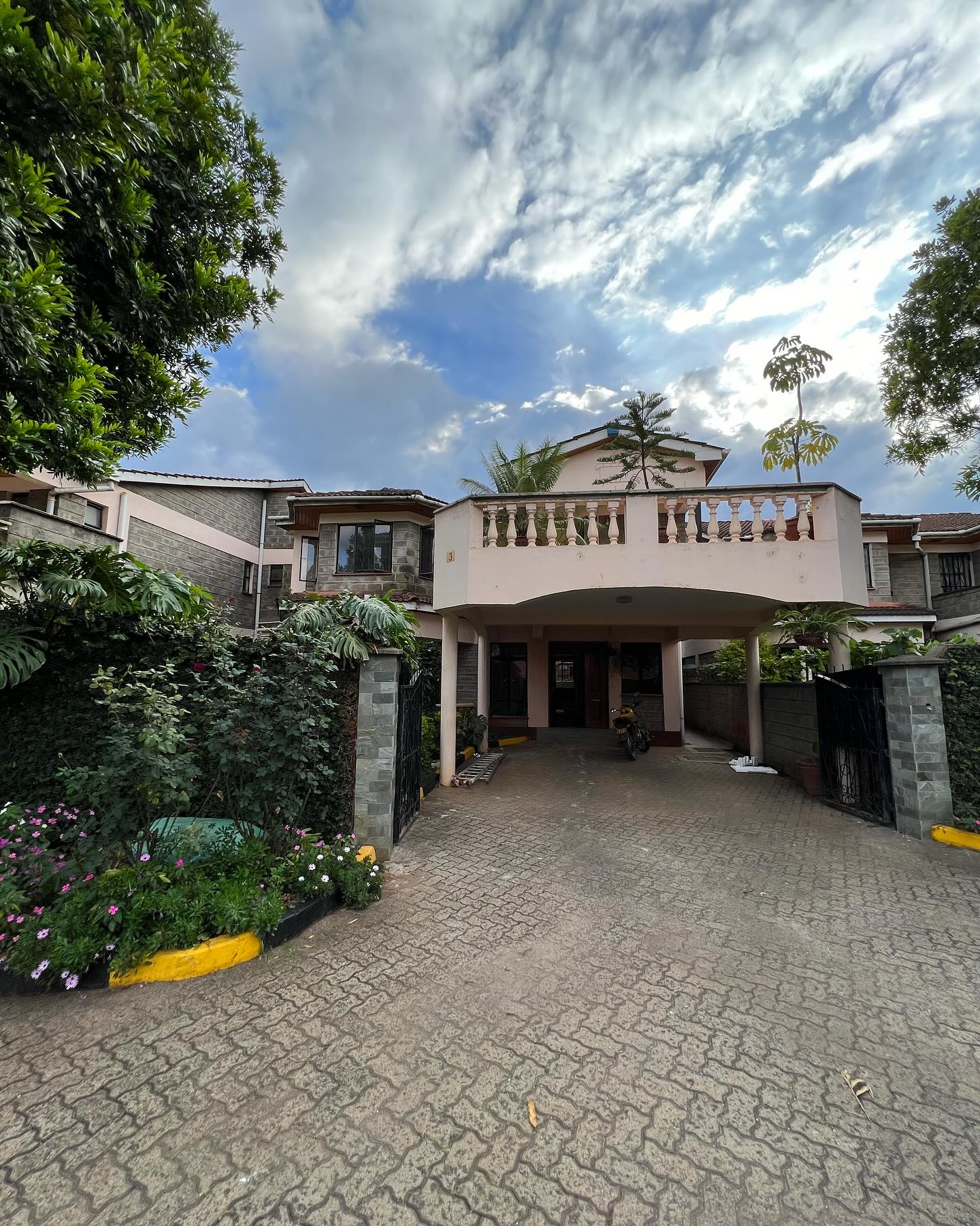 4 bedroom townhouse to let in Lavington