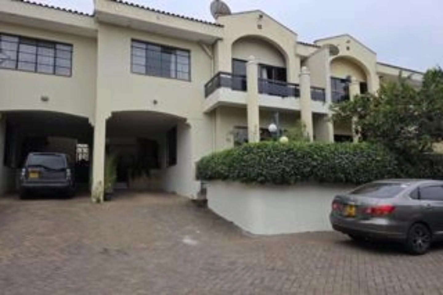 4 bedroom townhouse to let in spring valley