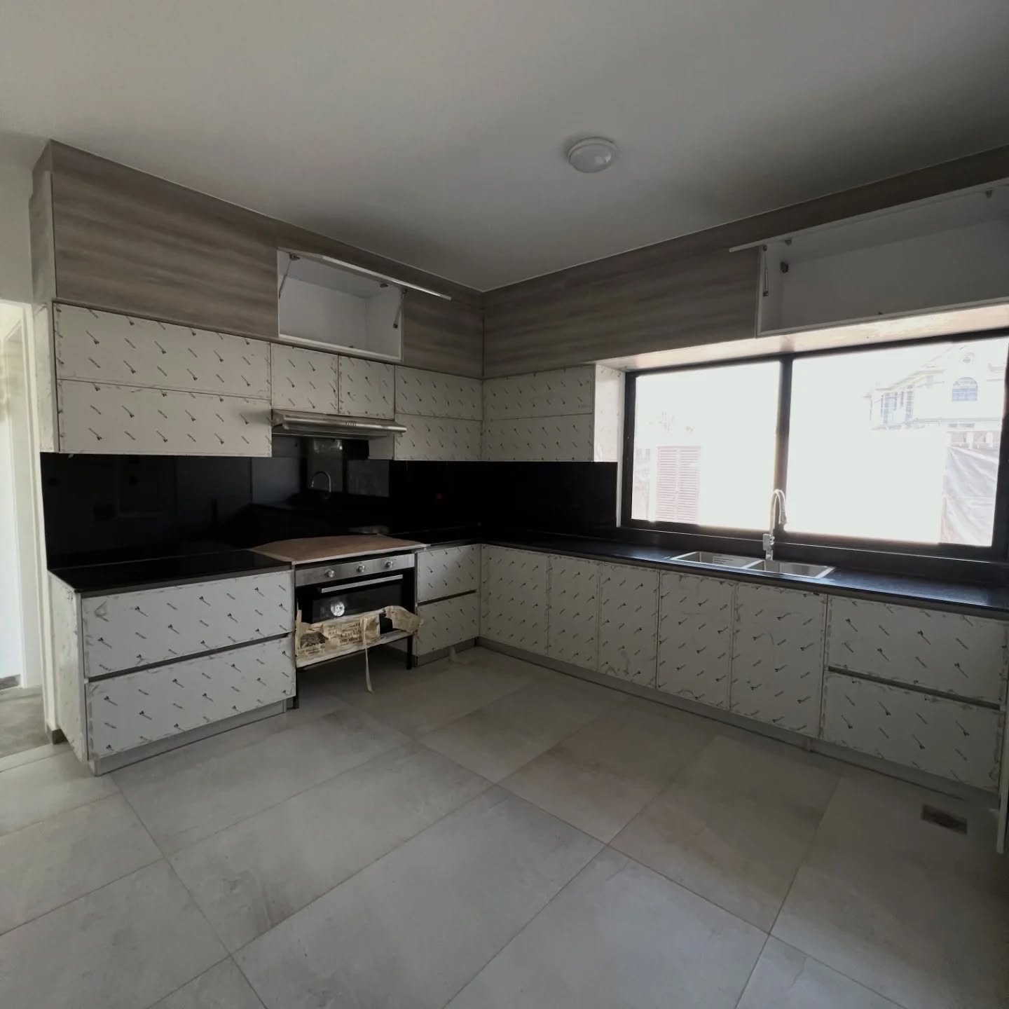 4 Bedroom Townhouses + SQ for Sale in Runda Off Kiambu Rd Image
