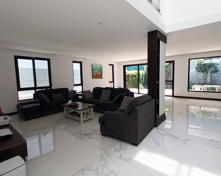 4 Bedroom Villa for Sale along Peponi Road Image