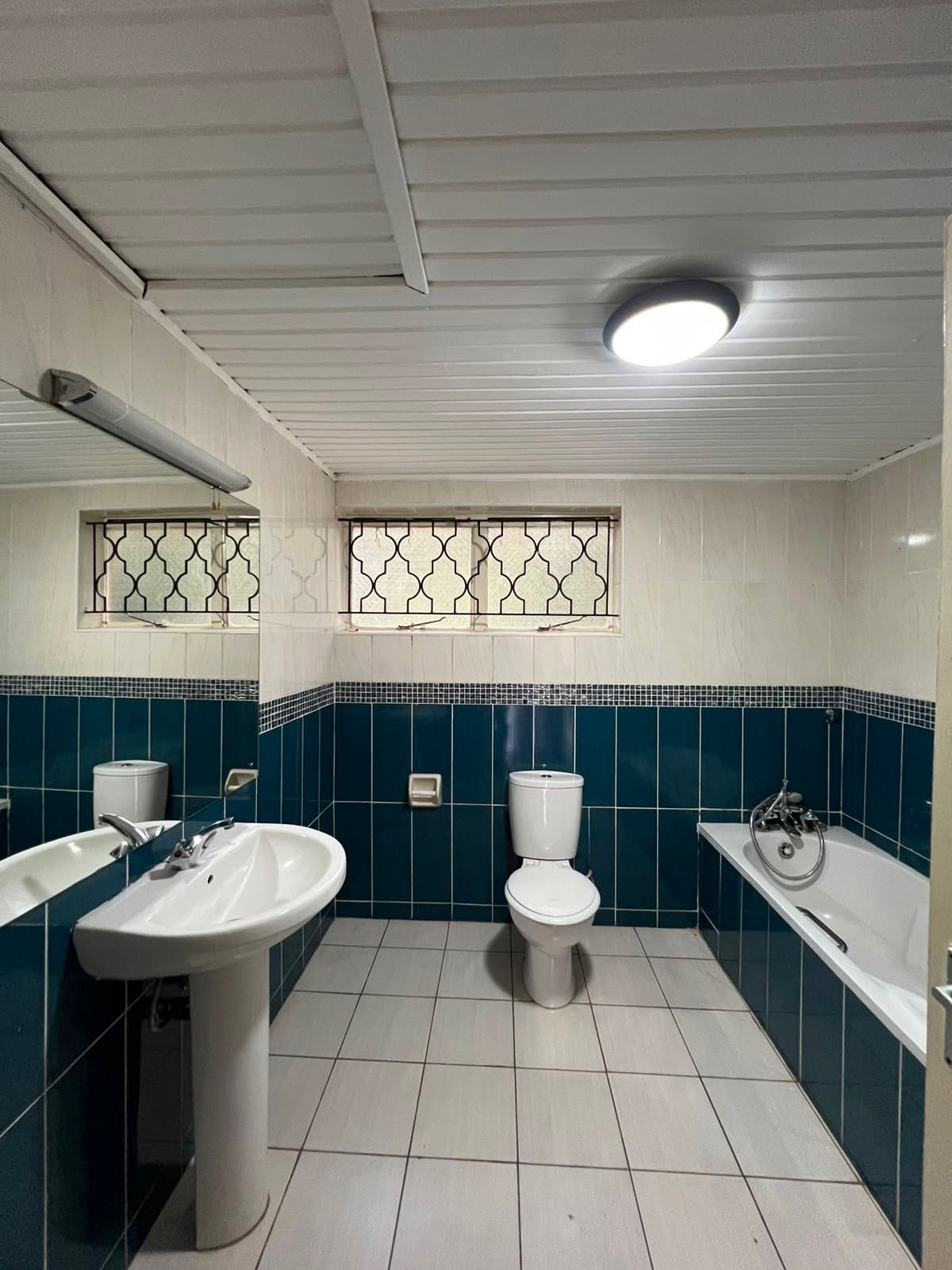 4 bedroom with 2dsq standalone maisonette to let in Gigiri Image