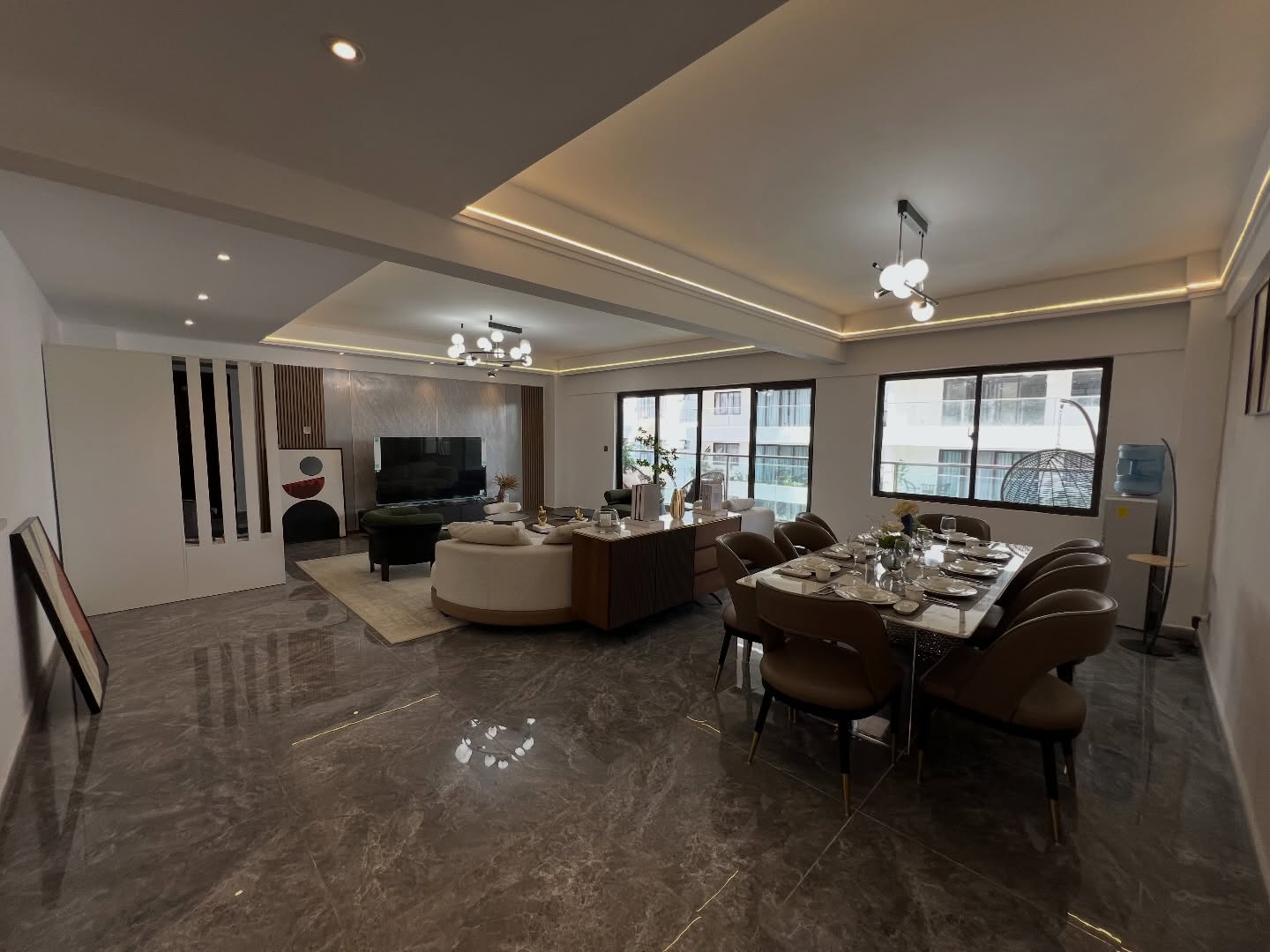 4 bedrooms plus sq apartment for sale/let in Kileleshwa off Githunguri road Image