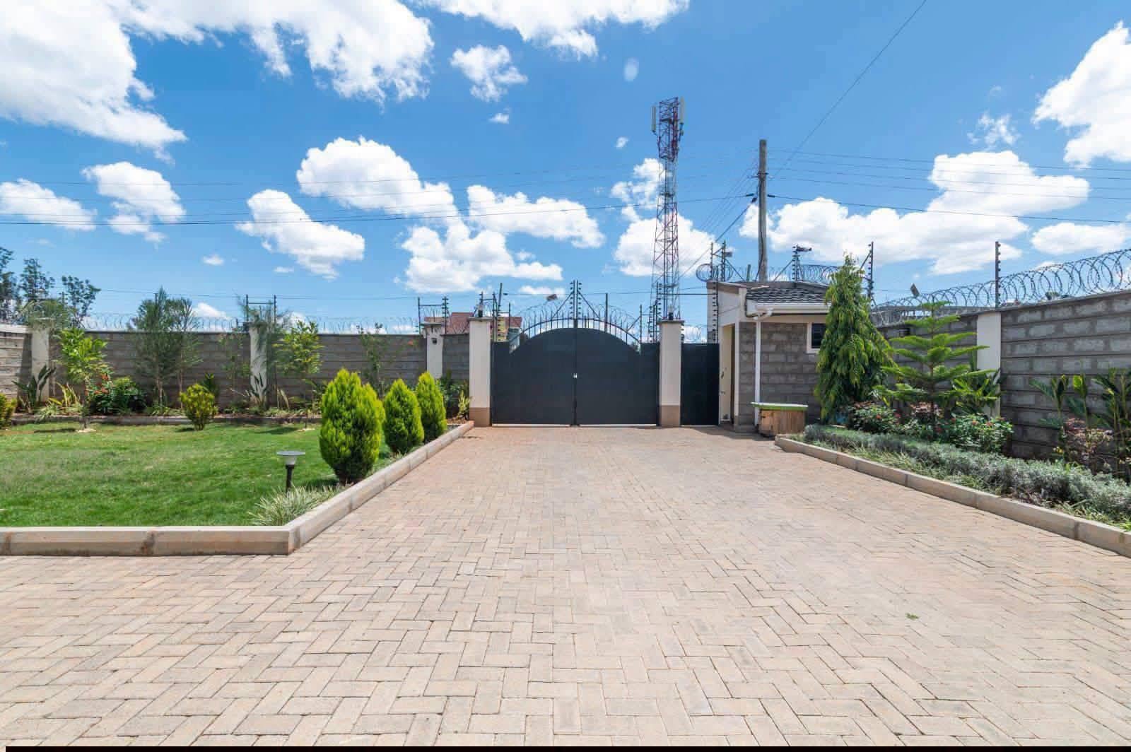 4 Spacious Bedrooms maisonette + SQ for sale in Kitengela Image